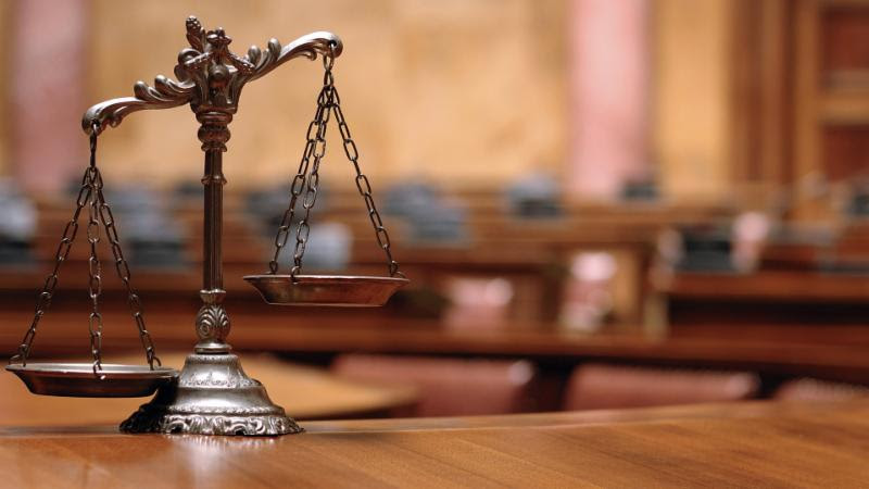 Legal Pitfalls to Avoid When Starting Your Own Business