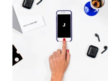 Jet Blends E-Commerce with Personal Assistants